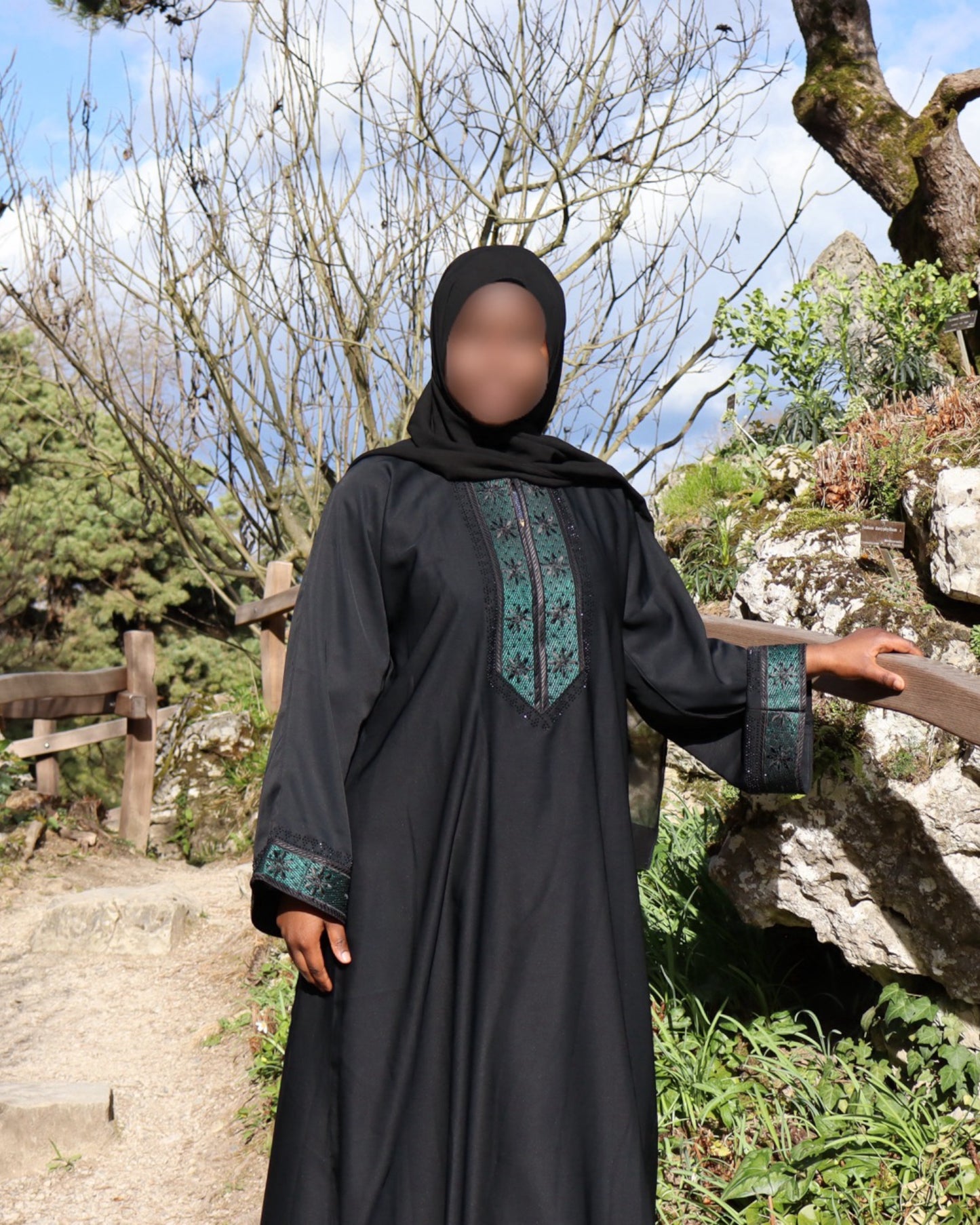 ABAYA - NEGRO/VERDE